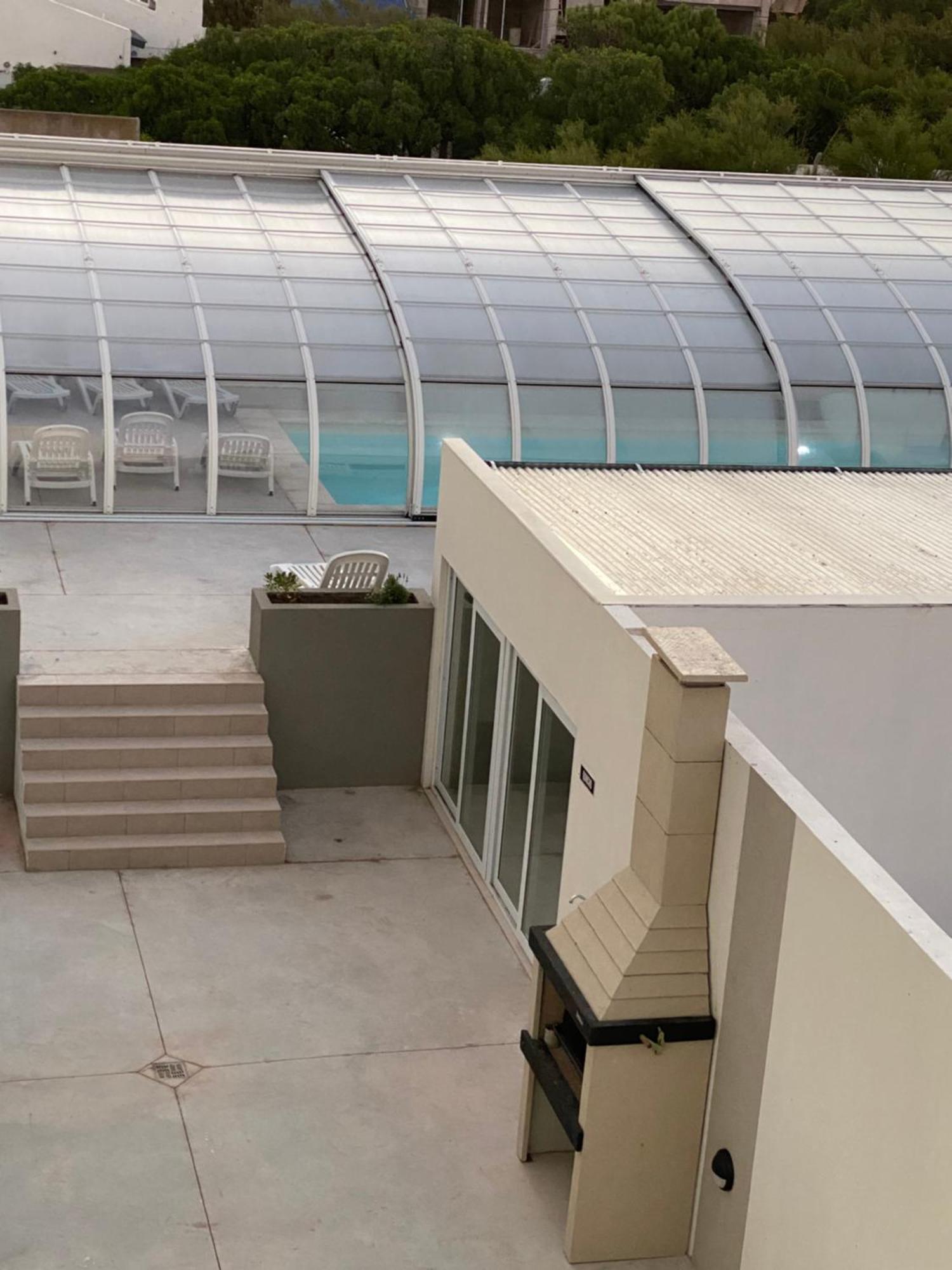 Apartamento Frente Al Mar Con Pileta