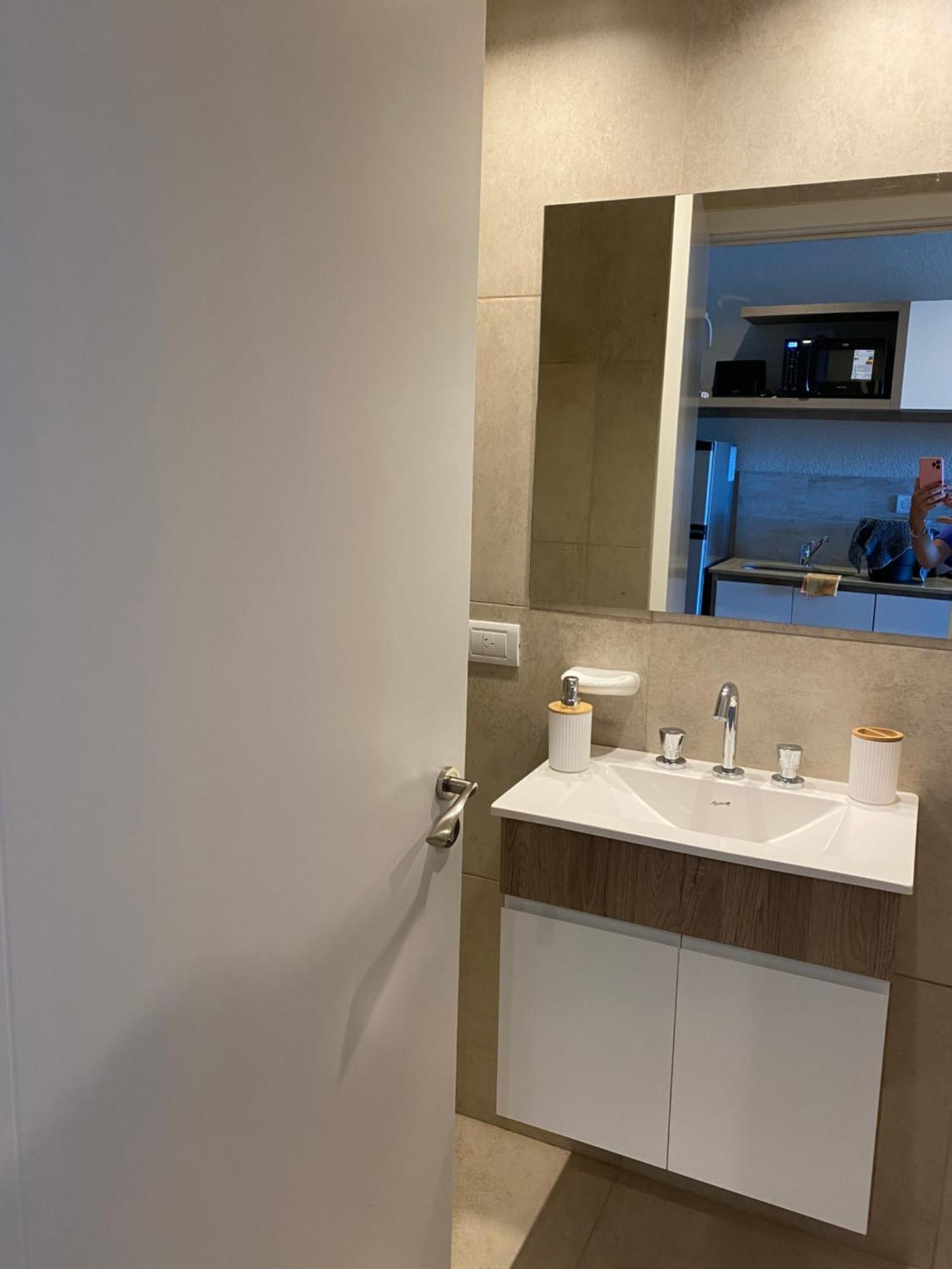 Frente Al Mar Con Pileta Apartamento *