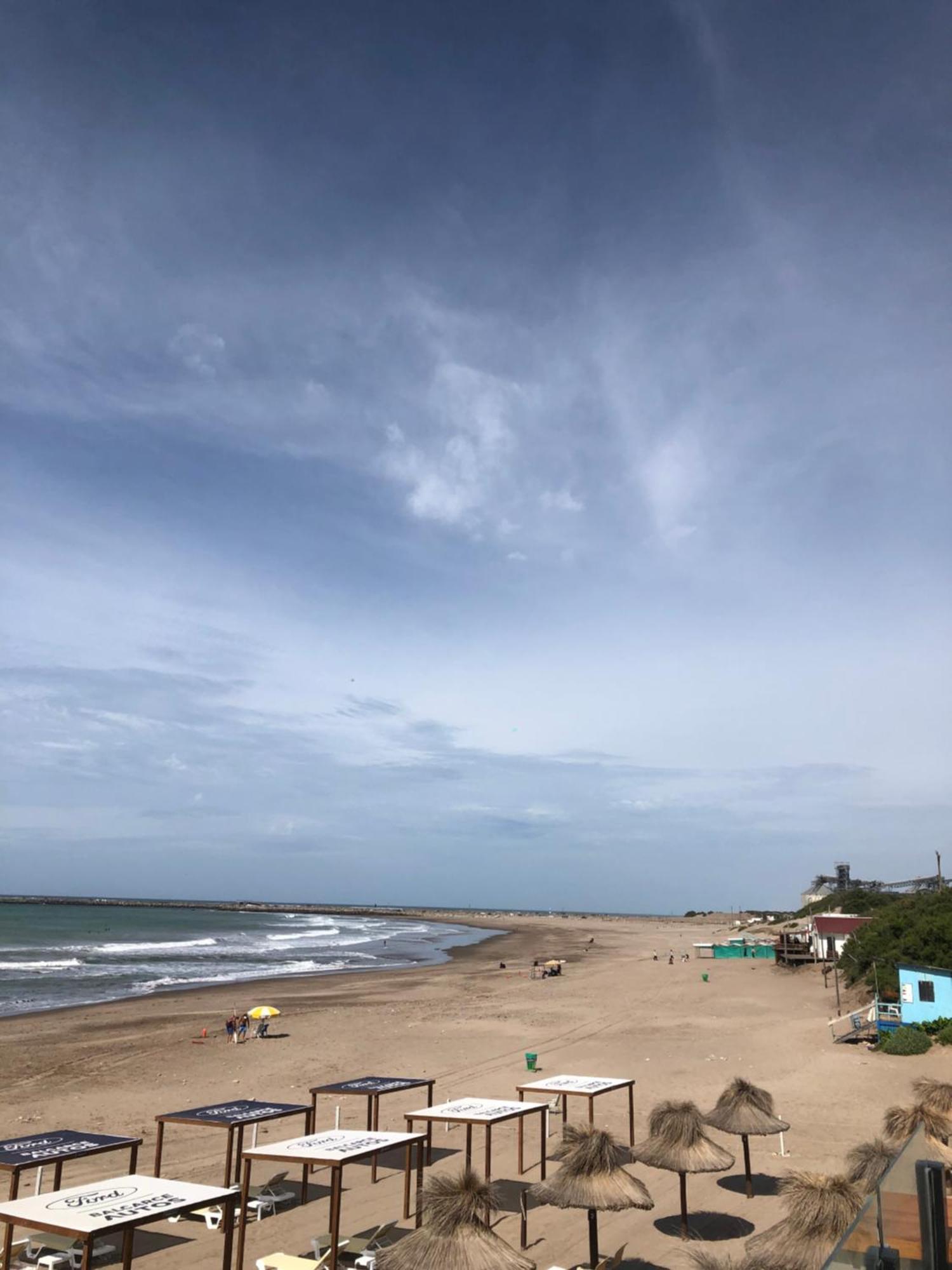 Frente Al Mar Con Pileta Apartment Quequen